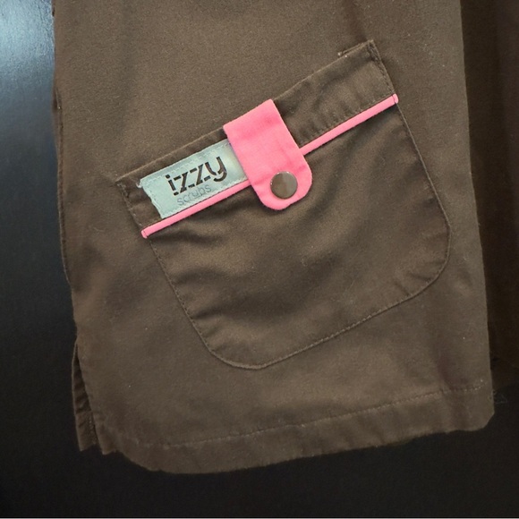 Izzy Brown Scrub Set with Pink Trim - Picture 2 of 10